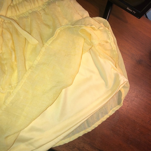 FAVLUX | yellow shorts - Picture 5 of 6